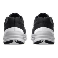 On Running Scarpe On Cloudrunner Nero Bianco -On Running on 000046.99017 005