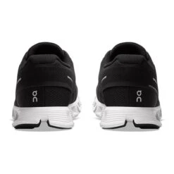 On Running Scarpe On Cloud 5 Nero Bianco Donna -On Running on 000059.98904 005