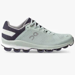 On Running Scarpe Donna On Cloudsurfer 6 - Verde Blu