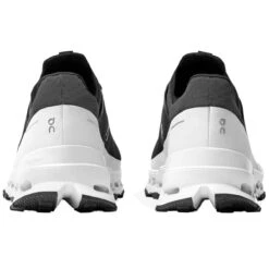 On Running Scarpe On Cloudultra - Nero Bianco -On Running on cloudultra wht blk 21 s3 hr c57d39b5 56c2 4f3e b29e b067e68863f3